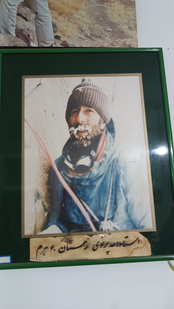 مردی که اسرار کوه‌ها را می‌داند