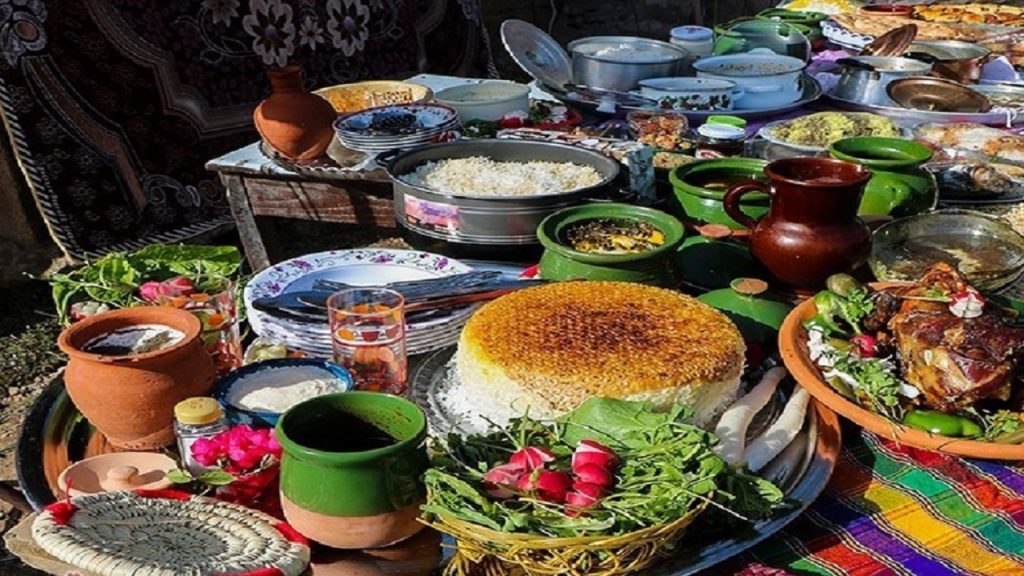 جشنواره‌ای با عطر غذا، طعم امید و رنگ توانمندی