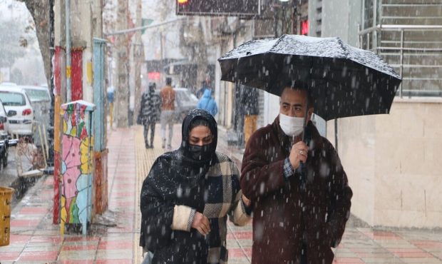 بارش برف و کولاک مهمان آسمان آذربایجان شرقی