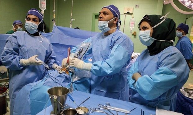 جراحی موفقیت آمیز تومور مغزی یک کودک در تبریز
