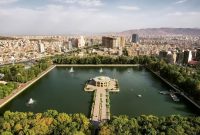 «اؤلدو وار، دؤندو یوخدو»