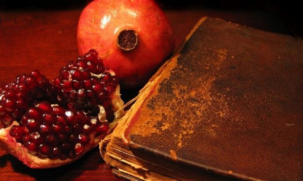 یلدای ساده زندگی اصیل؛ روایت یک شب بلند از تقابل با تجملگرایی یلدای ساده زندگی اصیل؛ روایت یک شب بلند از تقابل با تجملگرایی