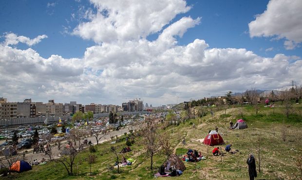 تکذیب خبر تعطیلی پارکها در روز ۱۳ فروردین تکذیب خبر تعطیلی پارکها در روز ۱۳ فروردین