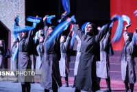 حاشیههای پررنگتر از متن یک نمایش/ نوه ستارخان: این نمایش در شان ستارخان نبود حاشیههای پررنگتر از متن یک نمایش/ نوه ستارخان: این نمایش در شان ستارخان نبود