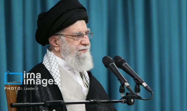 پیام رهبر معظم انقلاب اسلامی خطاب به ملت بزرگ ایران درپی جنایت سحرگاه امروز رژیم صهیونیستی پیام رهبر معظم انقلاب اسلامی خطاب به ملت بزرگ ایران درپی جنایت سحرگاه امروز رژیم صهیونیستی