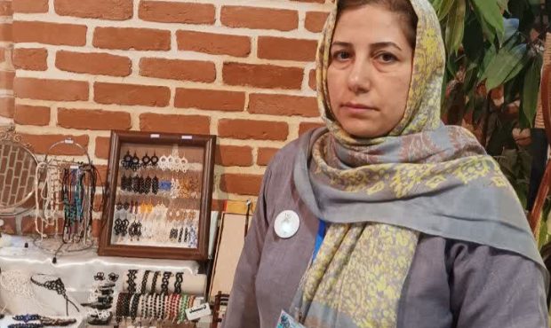هنر گیپوربافی در آستانه انقراض/ ریشههای ۲۰۰ ساله در خطر فراموشی هنر گیپوربافی در آستانه انقراض/ ریشههای ۲۰۰ ساله در خطر فراموشی