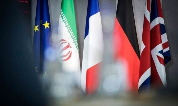 توافق ایران و ۳ کشور اروپایی برای آغاز مذاکرات توافق ایران و ۳ کشور اروپایی برای آغاز مذاکرات