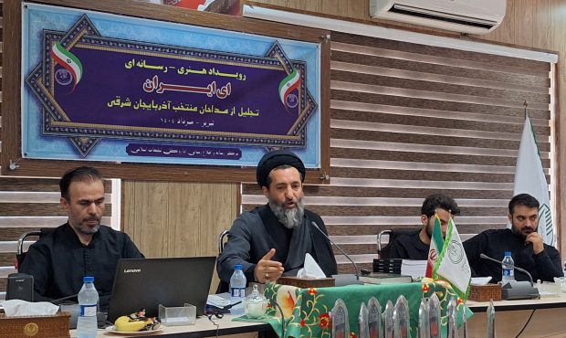 خبرنگاران و مداحان در زمان جنگ وحدت را به جامعه تزریق کردند خبرنگاران و مداحان در زمان جنگ وحدت را به جامعه تزریق کردند