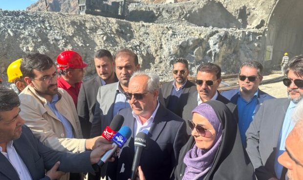 بازدید معاون نخستوزیر جمهوری آذربایجان و وزیر راه از کریدور ارس بازدید معاون نخستوزیر جمهوری آذربایجان و وزیر راه از کریدور ارس