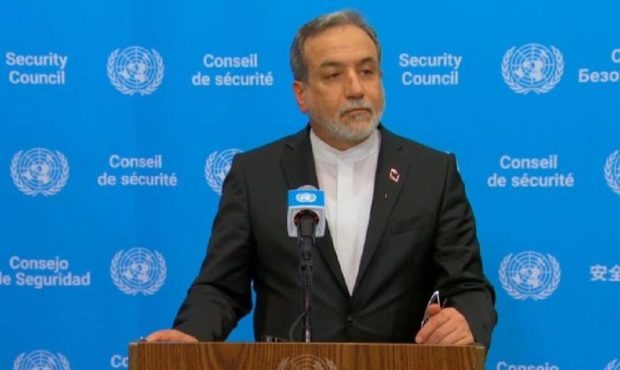 عراقچی: اسنپ بک شکست خواهد خورد عراقچی: اسنپ بک شکست خواهد خورد