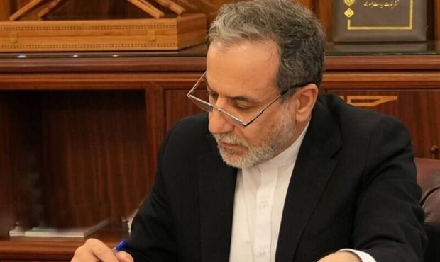 عراقچی: ما برخلاف اسرائیل به کسی پول نمیدهیم که در شبکههای اجتماعی دروغ بگوید عراقچی: ما برخلاف اسرائیل به کسی پول نمیدهیم که در شبکههای اجتماعی دروغ بگوید