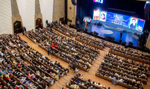 مردم تبریز به شوق نوای اصالت گردهم آمدند