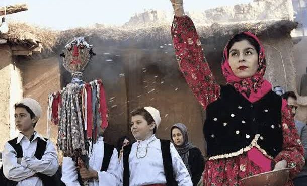 چمچه خاتون؛ افسانه مادر باران و شناسنامه هویتی آذربایجان چمچه خاتون؛ افسانه مادر باران و شناسنامه هویتی آذربایجان