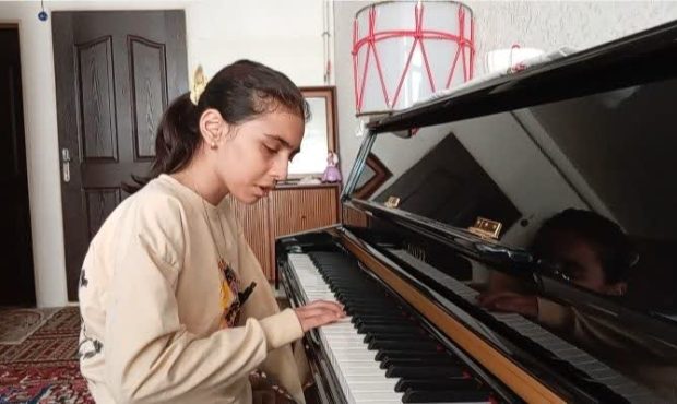 وقتی مهر مادرانه بیماری لاعلاج دختر را شکست