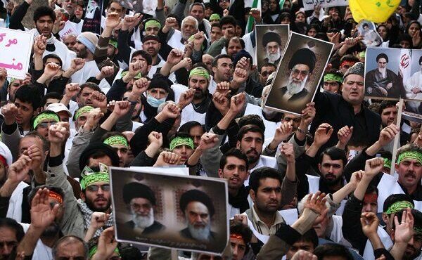 روایت هشتم دی و ولایتمداری مردم تاریخساز تبریز روایت هشتم دی و ولایتمداری مردم تاریخساز تبریز