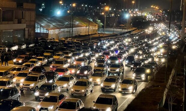 تبریز در ترافیک تصمیمها؛وقتی رسانه، پلیس و مدیریت شهری همصدا میشوند تبریز در ترافیک تصمیمها؛وقتی رسانه، پلیس و مدیریت شهری همصدا میشوند