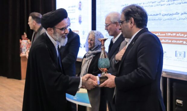 تبلیغات اسلامی در بین دستگاه های برتر جوانی جمعیت آذربایجان شرقی