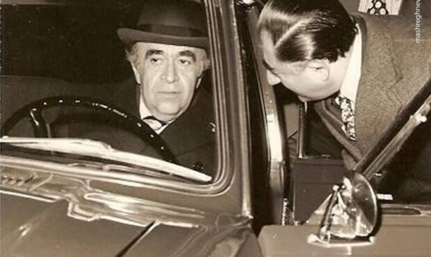 افسانه خودکارِ هويدا؛ دروغِ کوچک، فريبِ بزرگ