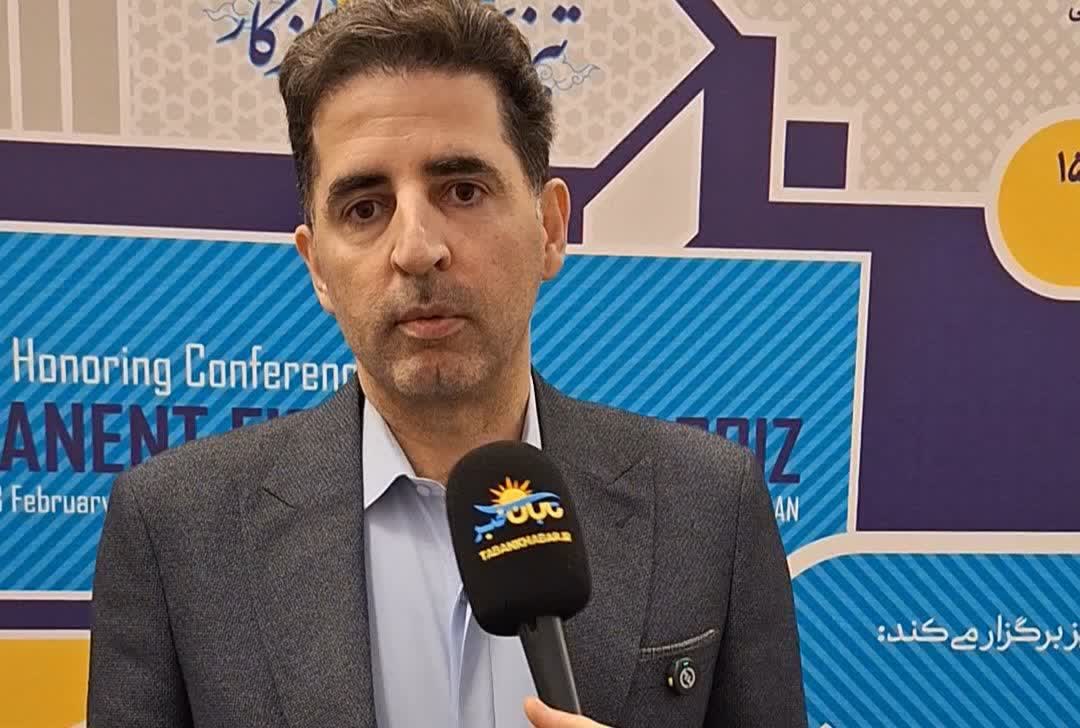 وقتی یک چشمپزشک، روشنی نام آذربایجان را هدف میگیرد وقتی یک چشمپزشک، روشنی نام آذربایجان را هدف میگیرد