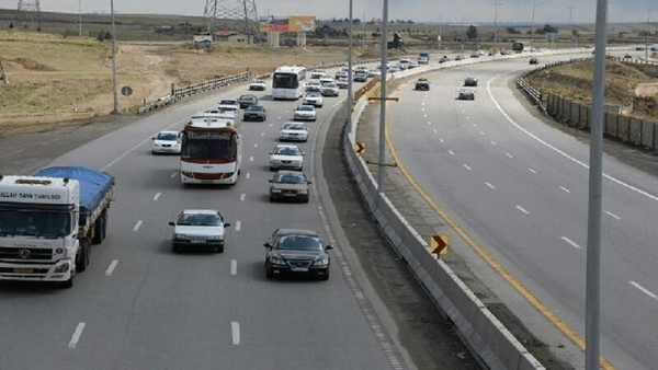 کاهش ۶۵ درصدی تخلفات رانندگی در آذربایجانشرقی رئیس پلیس راه کاهش ۶۵ درصدی تخلفات رانندگی در آذربایجانشرقی رئیس پلیس راه