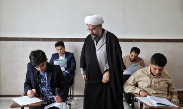 رقابت 300 حافظ آذربایجان شرقی در کنکور قرآنی رقابت 300 حافظ آذربایجان شرقی در کنکور قرآنی
