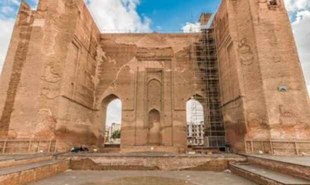 آذربایجان، پرچمدار اقتدار؛ بازتعریف هویت و گردشگری در قاموس ایران آذربایجان، پرچمدار اقتدار؛ بازتعریف هویت و گردشگری در قاموس ایران