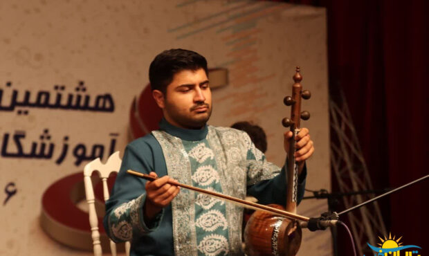 آرشه ای که زخمی های کهن آذربایجان را می نوازد آرشه ای که زخمی های کهن آذربایجان را می نوازد